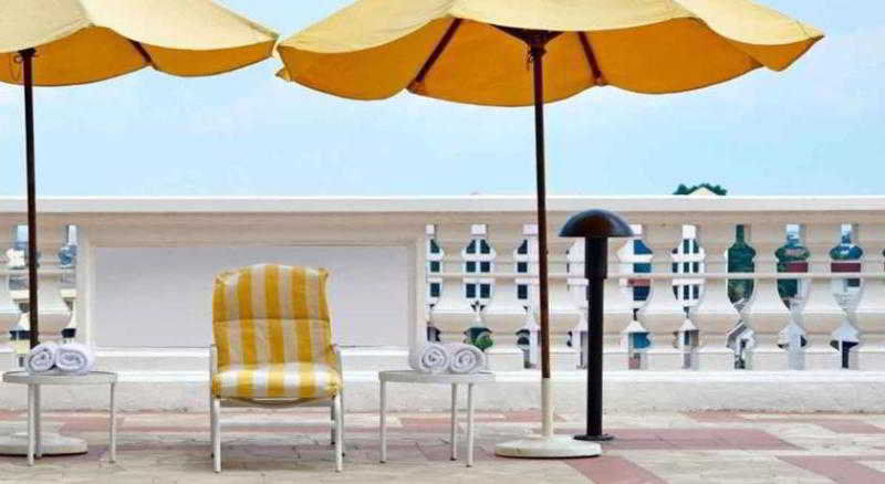 Grand Swiss-Belhotel Melaka Extérieur photo