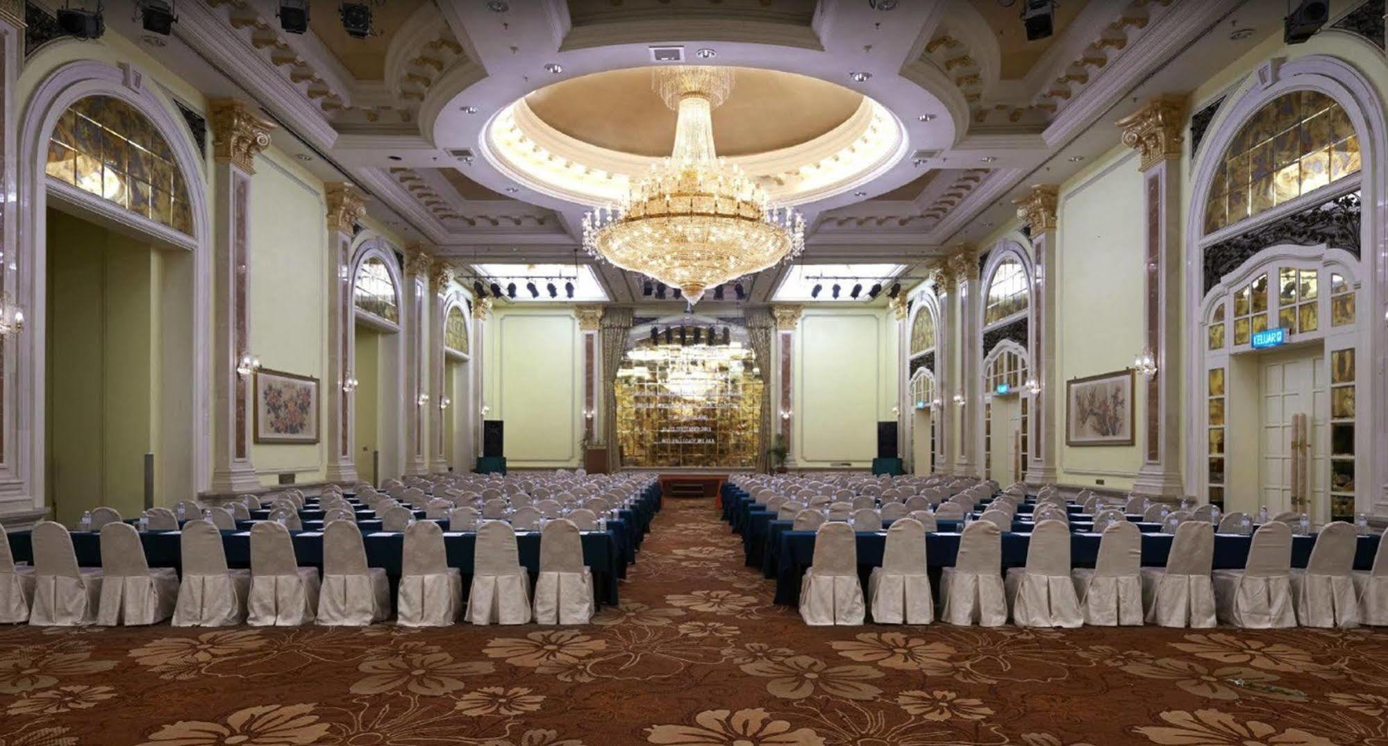 Grand Swiss-Belhotel Melaka Extérieur photo