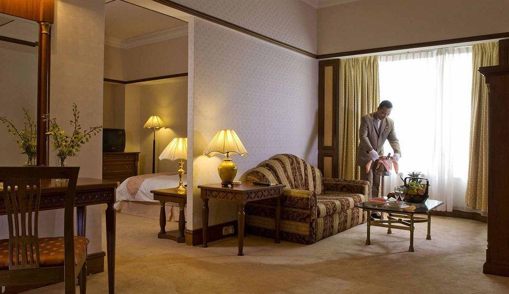 Grand Swiss-Belhotel Melaka Extérieur photo